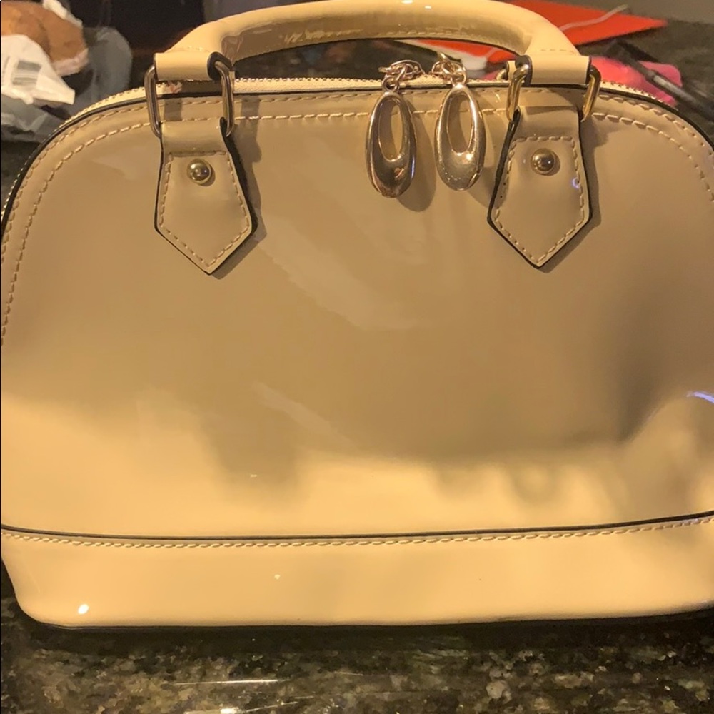 Cream patent leather purse!